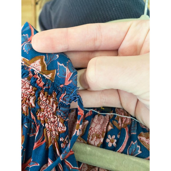 NAT BY NATALIE MARTIN NAVY FLORAL LIZZY TOP - Picture 7 of 7